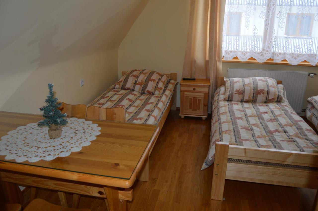 Pokoje Goscinne U Gordona Poronin Rom bilde